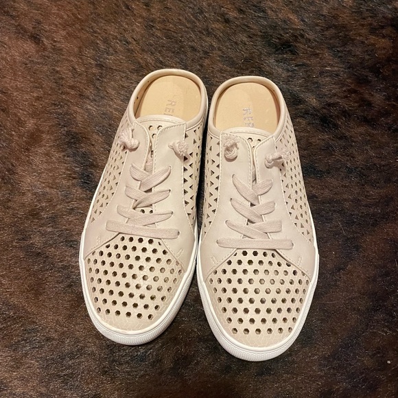 Report Shoes - Picture 3 of 4